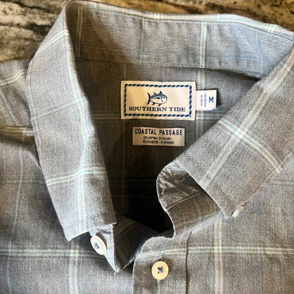 Southern Tide Men’s Button Down Long Sleeve Shirt